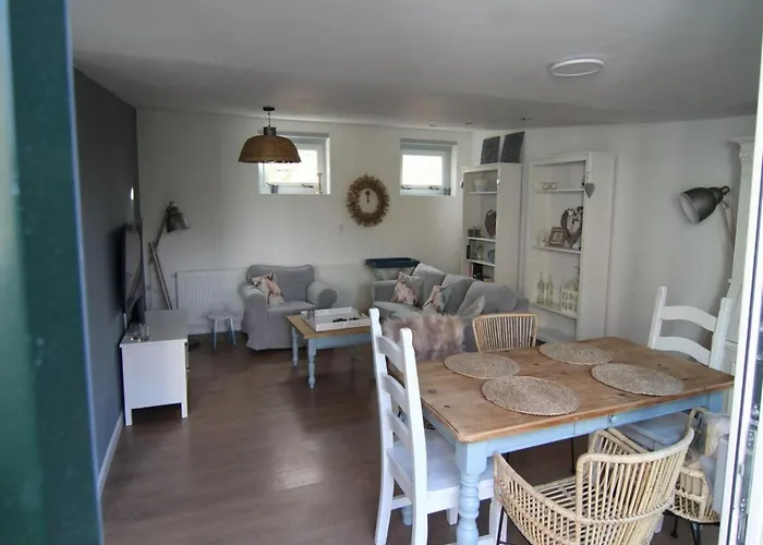 Furnished Near Sint Maartensvlotbrug