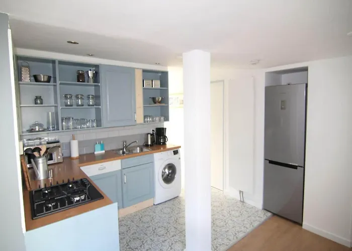 Semesterbostad Furnished Near *